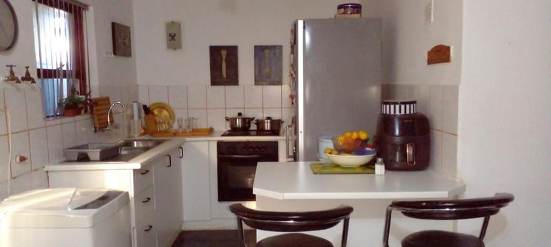 To Let 1 Bedroom Property for Rent in Parow Valley Western Cape